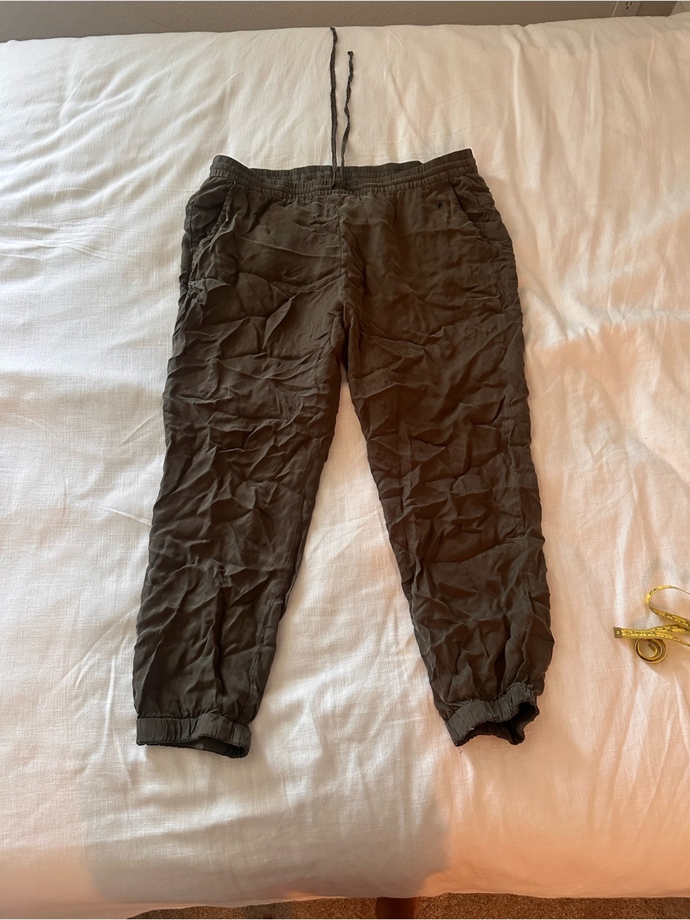 Johnny Was Soft Olive Green Drawstring Jogger Pants